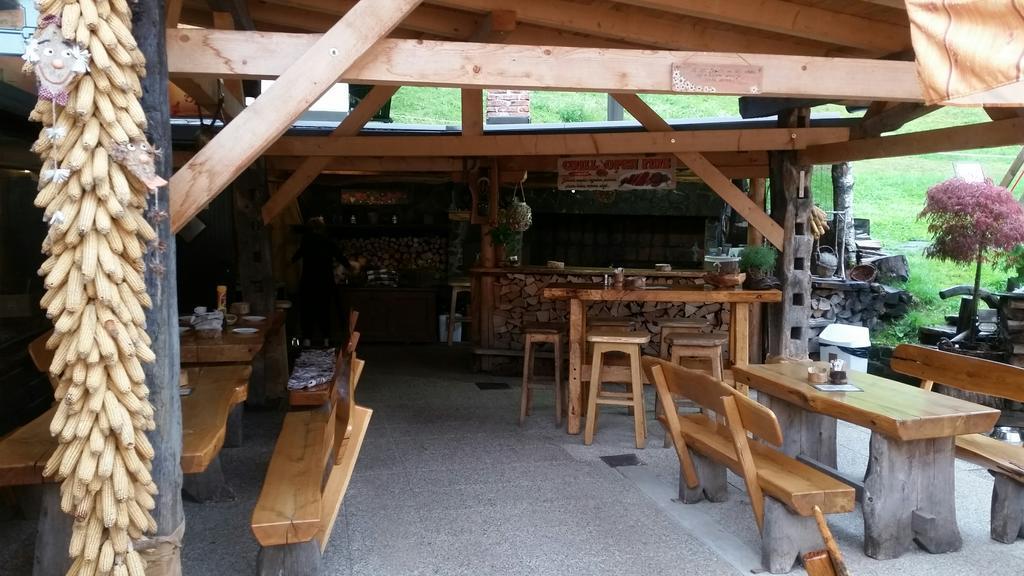 Brunarica Bled Zatrnik Pokljuka Buitenkant foto