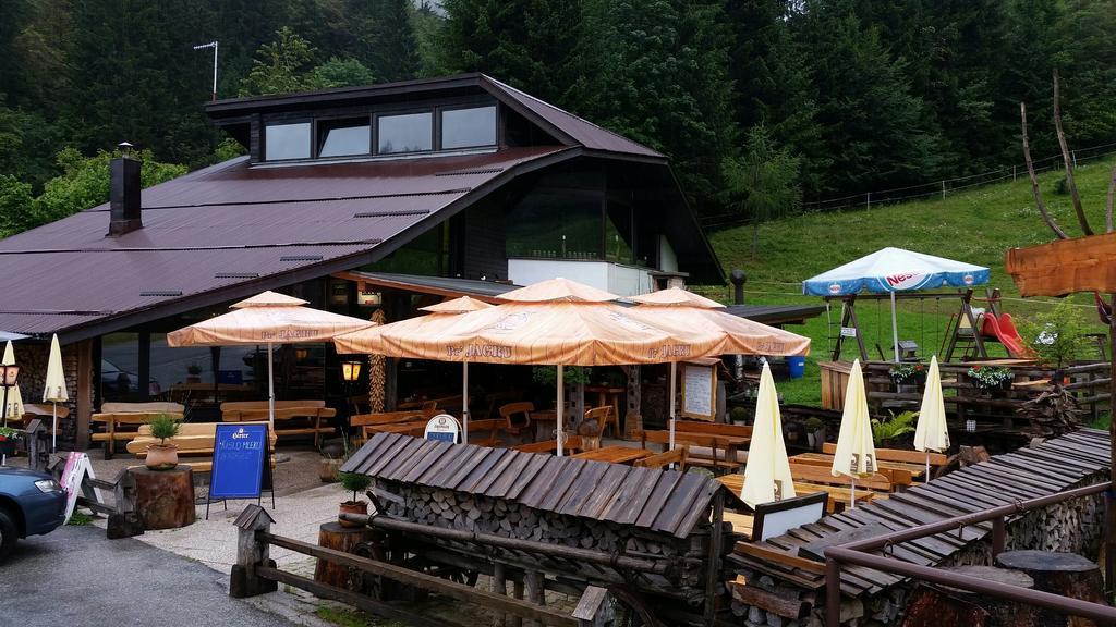 Brunarica Bled Zatrnik Pokljuka Buitenkant foto